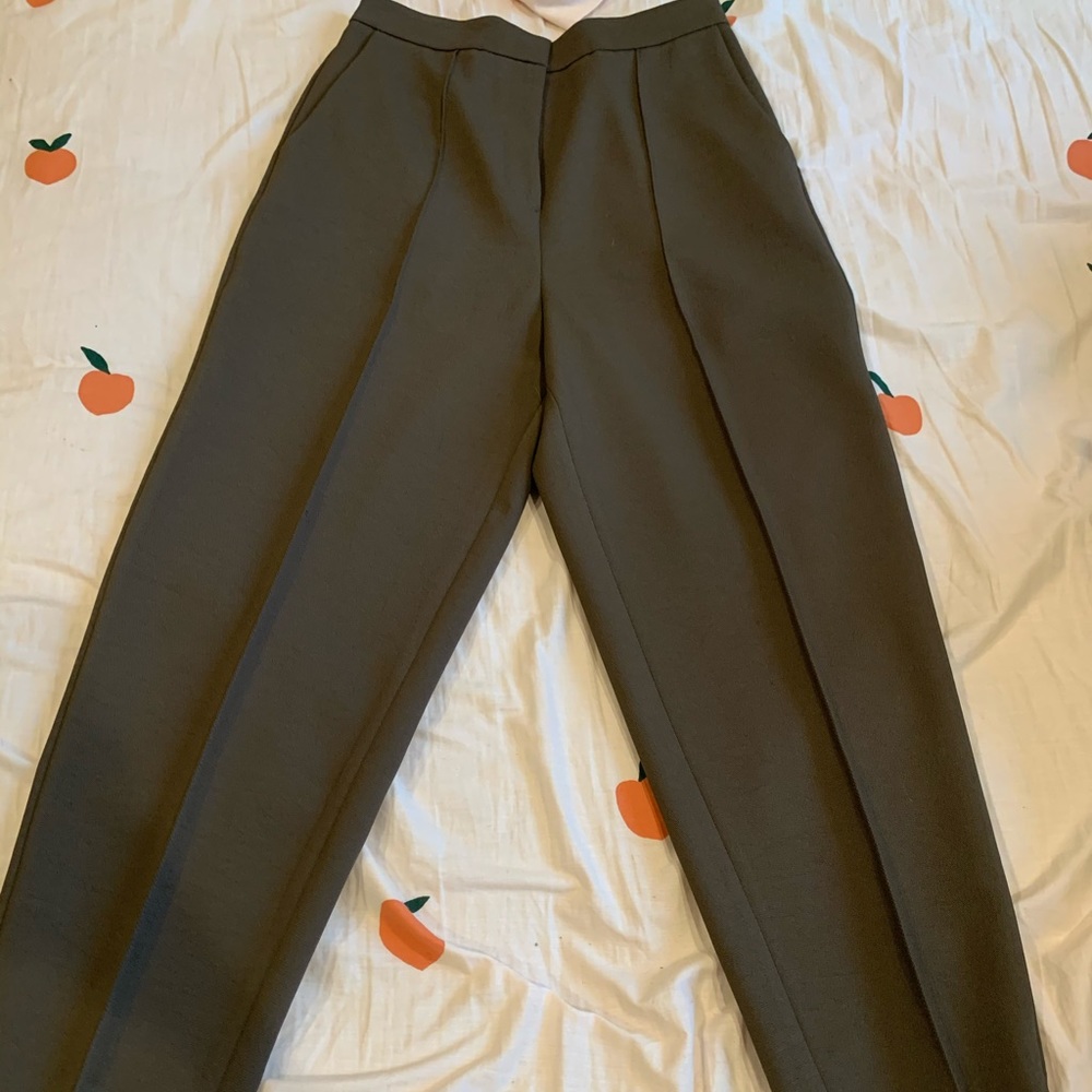 Babaton High-Waisted Cropped Trousers